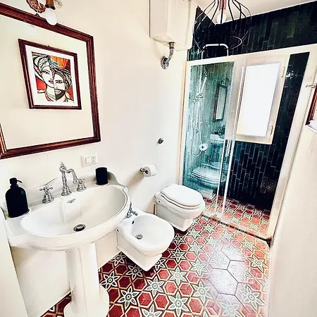 E Mare Апартаменты *